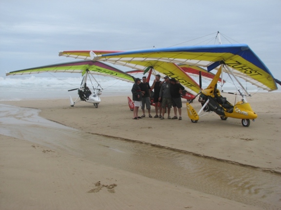 GT's on the beach.JPG