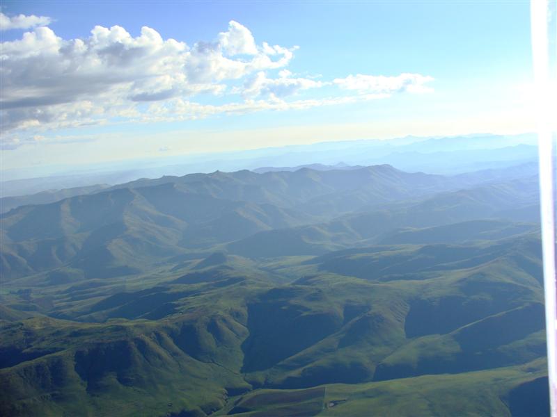 Routing around high ground at 10 000 feet.JPG