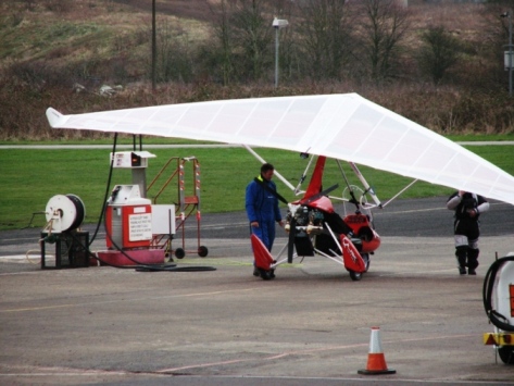 Refuelling.JPG