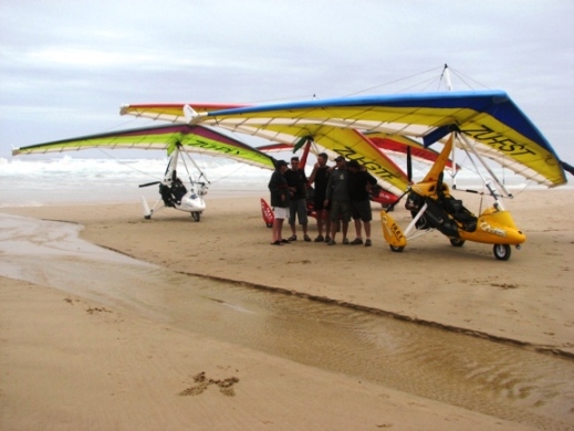 GT's on the beach.JPG