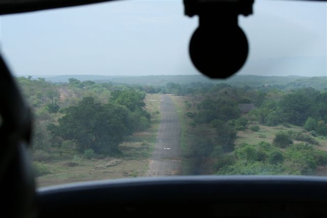 Short final hippo.JPG