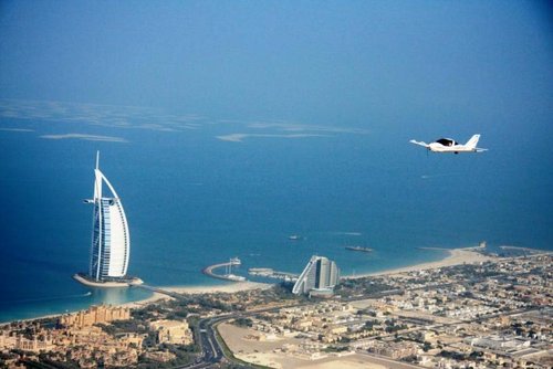 Copy (2) of Jan flying Dubai in Sting.JPG
