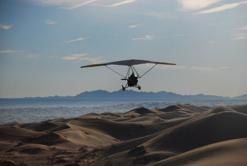 damien_dunes03_smaller.jpg
