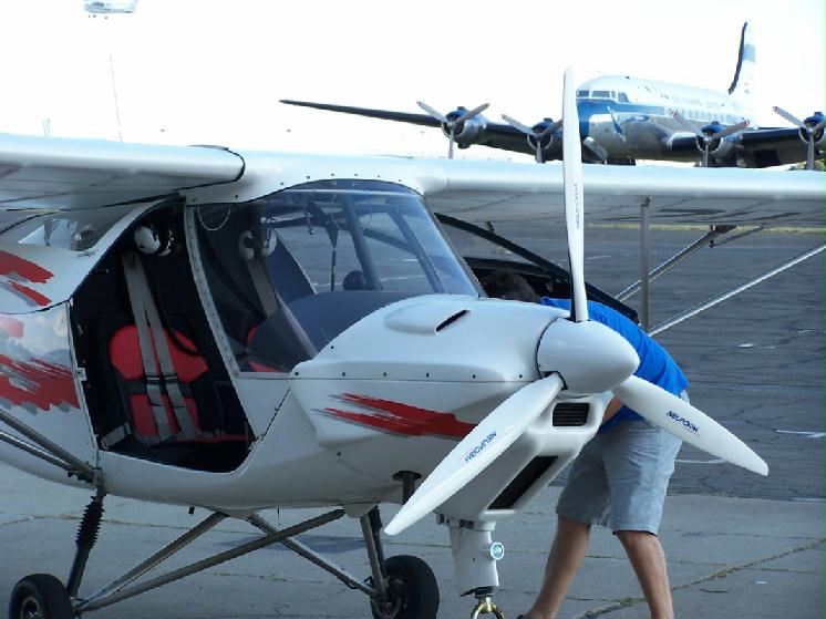 Ikarus C42.jpg