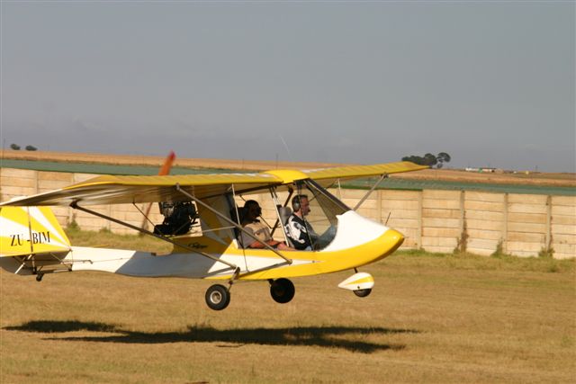 Challenger Ian Phillip Take-off Baps.JPG