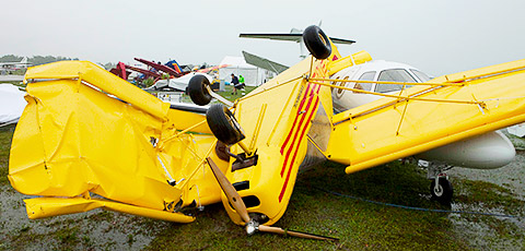 110331snf_storm_zenith_and_eclipse500_top.jpg