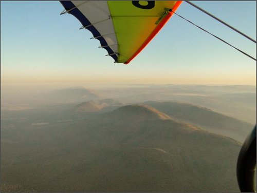 Hoog oor die berge.jpg