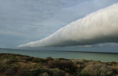 Roll-cloud_1411894i.jpg