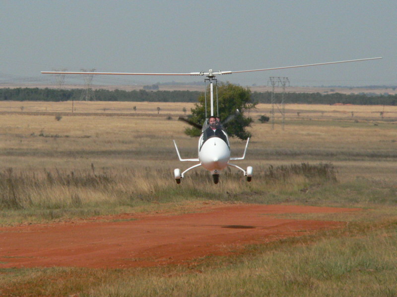 ZU-DZA1.jpg