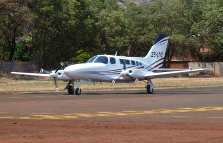 Cessna 402.JPG