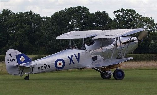 Hawker Hart 1 (1939).jpg