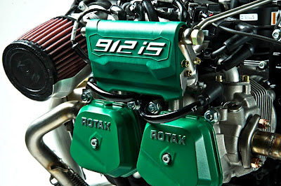 Rotax 912 iS.jpg