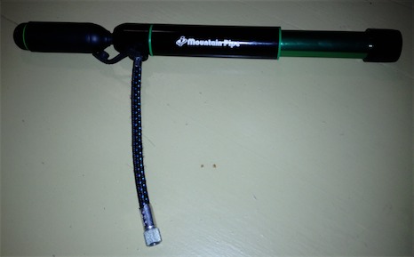 Trike Tyre Pump - Extended with Gas Cylinder attached.jpg