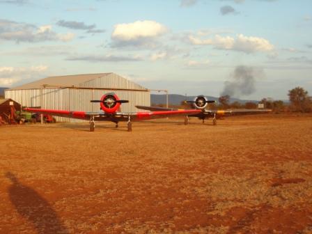 Parked in Komati at Stevan.JPG