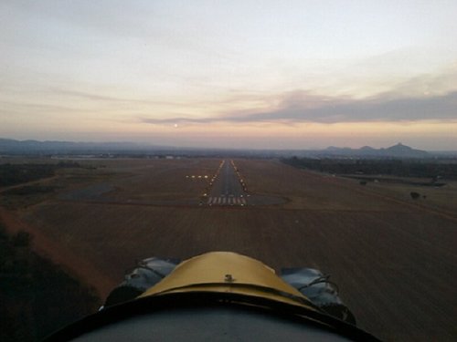 Short Final 29 Wonderboom.jpg