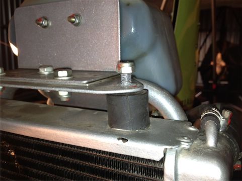 Aquilla 582 Radiator 1.JPG