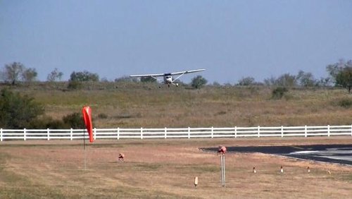 1104_plane_v_car04.jpeg