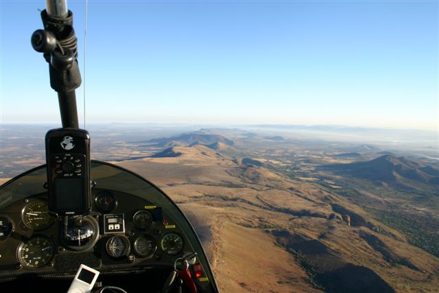 Moedville Fly-inn Rustenbutg mountain.JPG