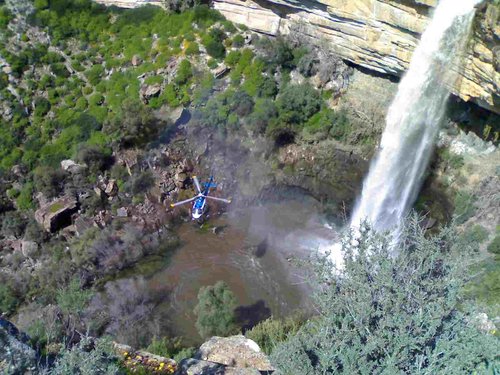 small_waterfall.jpg