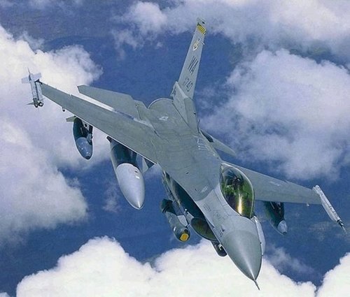F-16.jpg