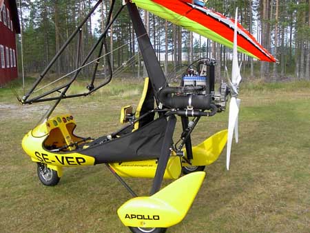 Racer582YellowSideView.jpg