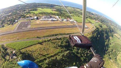 Trike takeoff at Margate.jpg