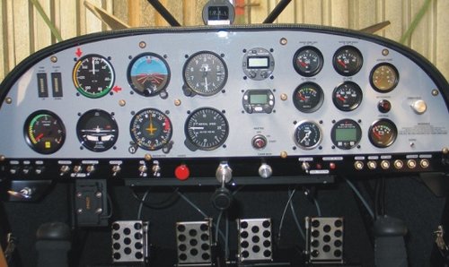 Dual sticks centre throttle LRa.jpg