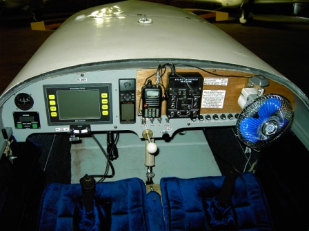 ZS-WPI cockpit.JPG