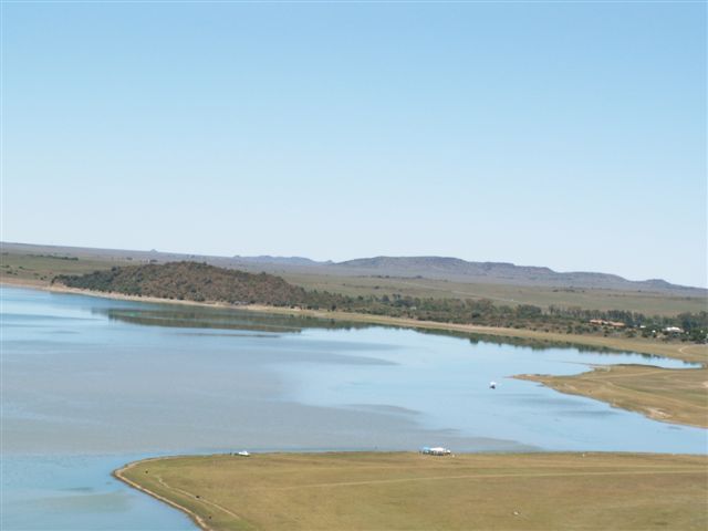 Dam outside bloem.JPG