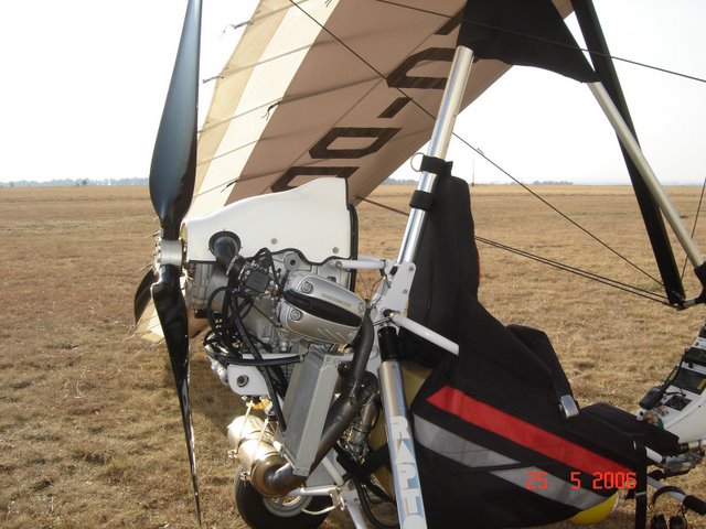 bmw trike.jpg